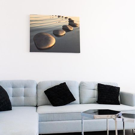 Alexis Spacious Classic Apartment Mamaia Esterno foto