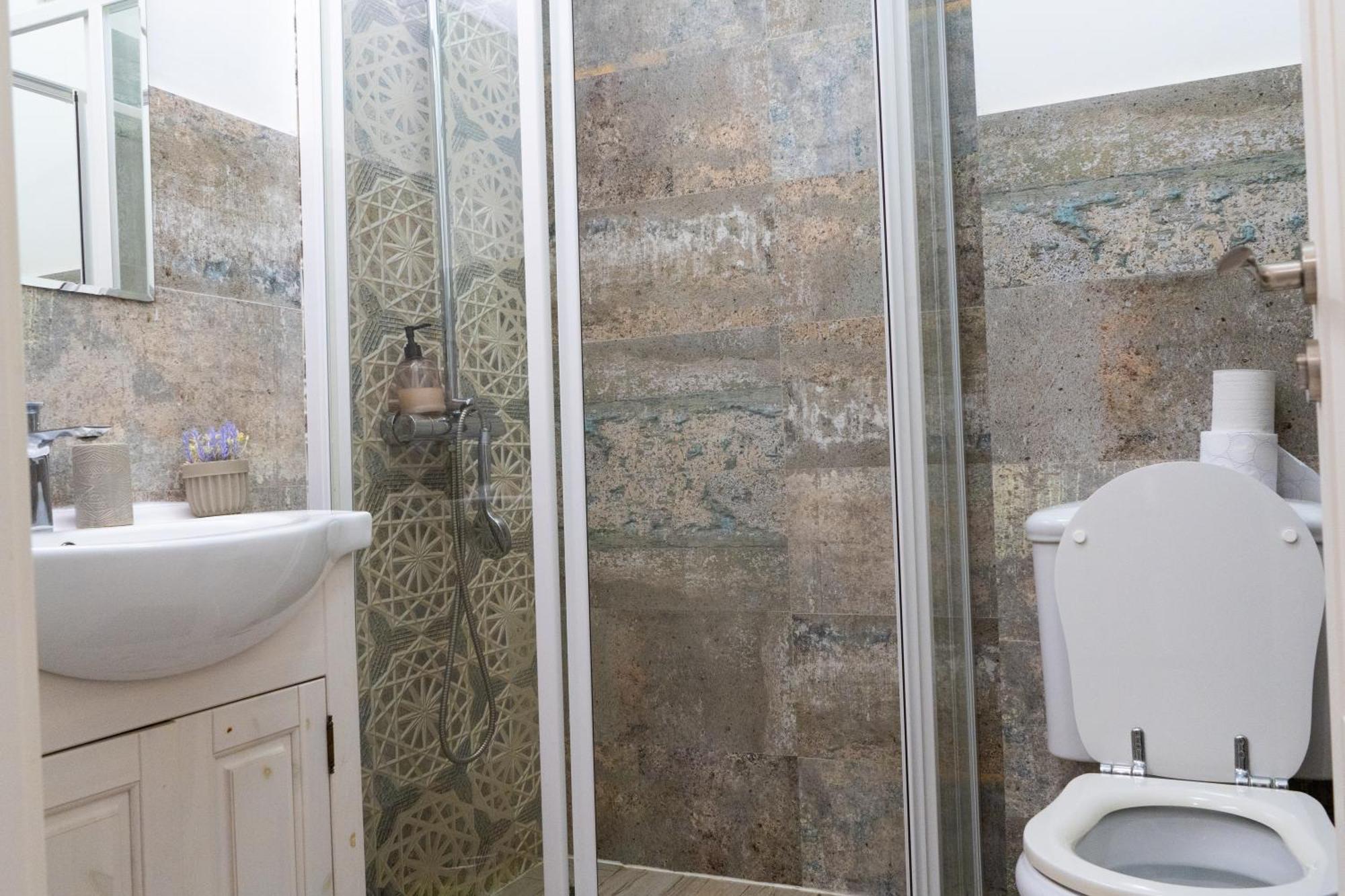 Alexis Spacious Classic Apartment Mamaia Esterno foto