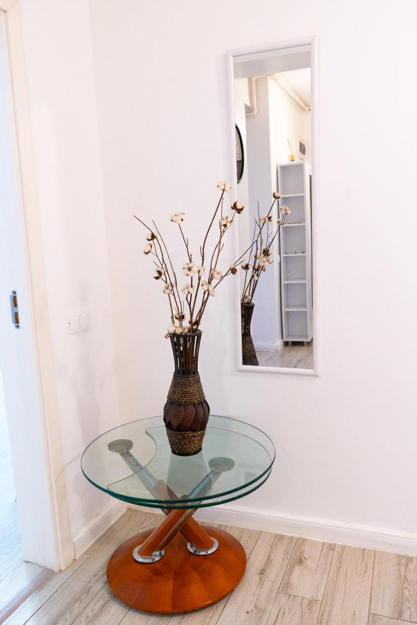 Alexis Spacious Classic Apartment Mamaia Esterno foto