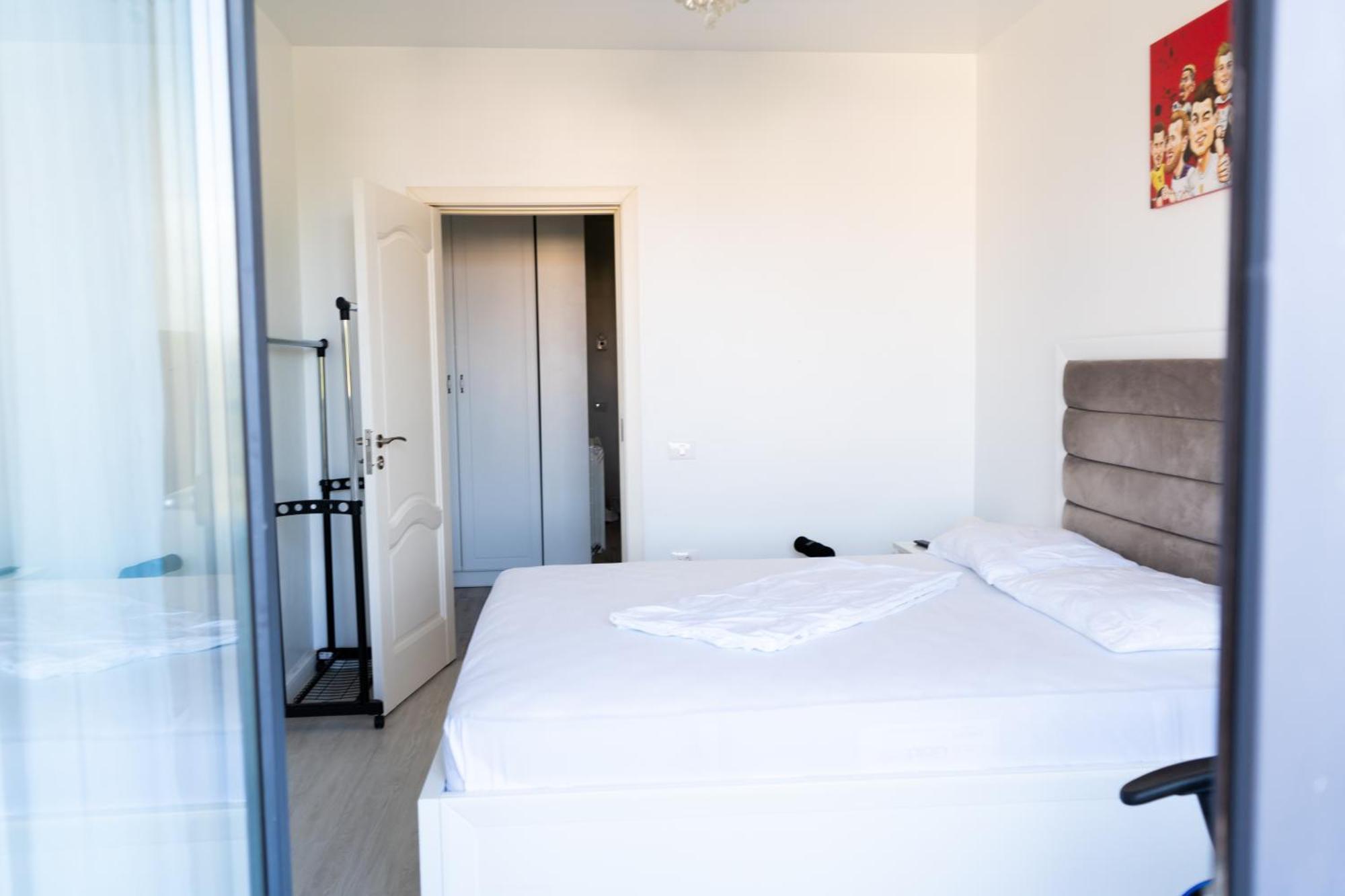 Alexis Spacious Classic Apartment Mamaia Esterno foto